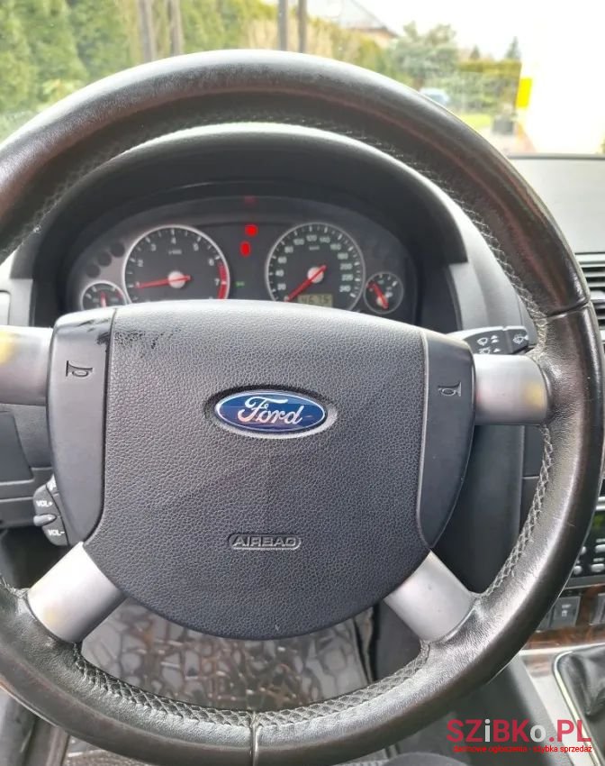 2004' Ford Mondeo 2.0 Ghia photo #6
