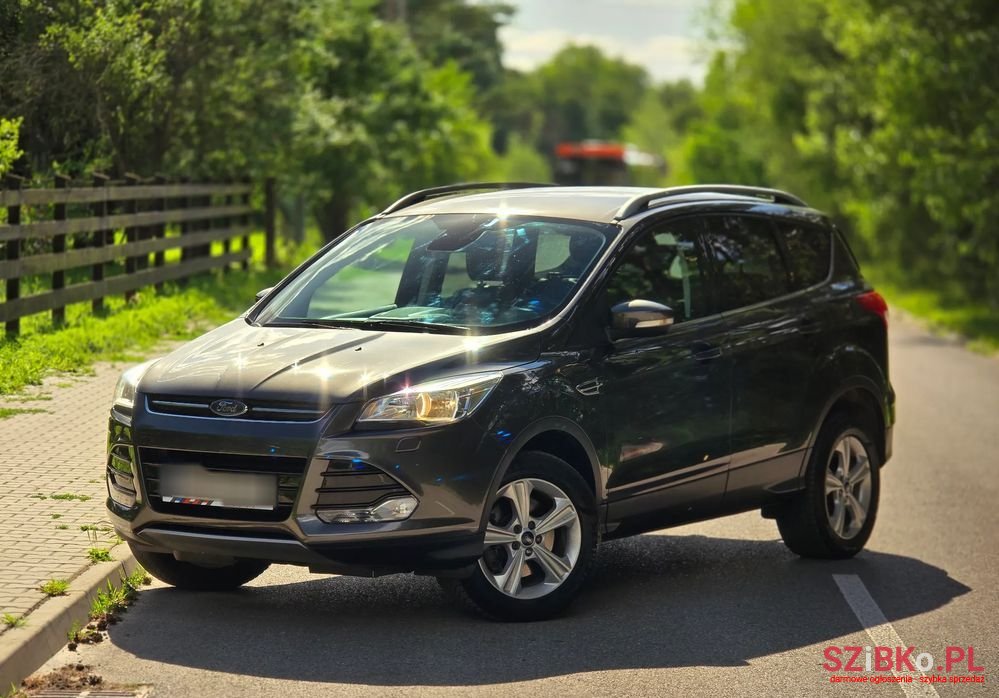 2015' Ford Kuga 2.0 Tdci 2X4 Titanium photo #1