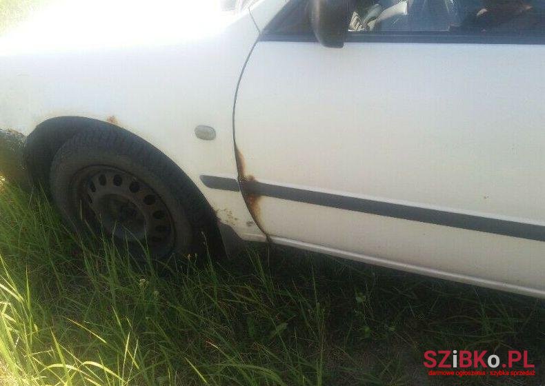 2000' Toyota Corolla photo #1