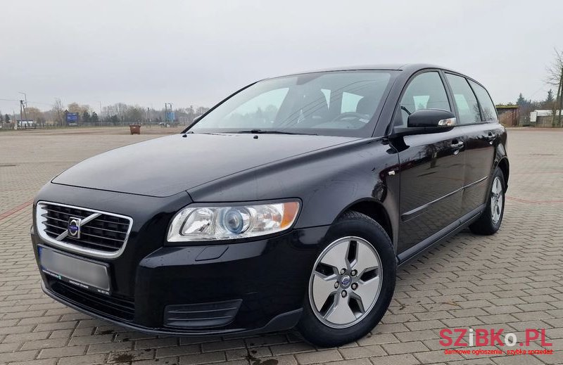 2009' Volvo V50 1.6D photo #1