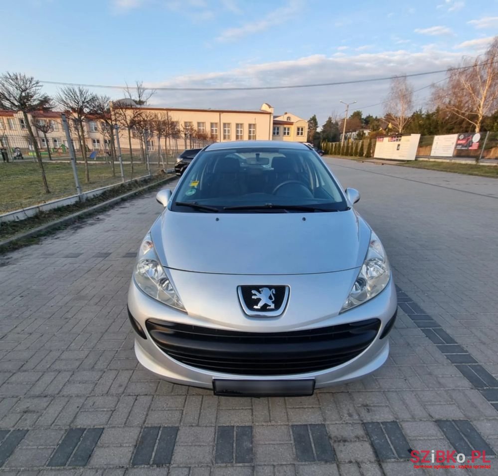 2009' Peugeot 207 1.4 Access photo #4