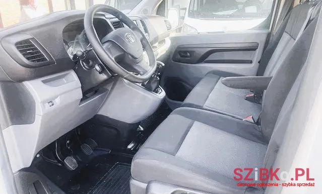 2021' Toyota ProAce Kombi photo #3