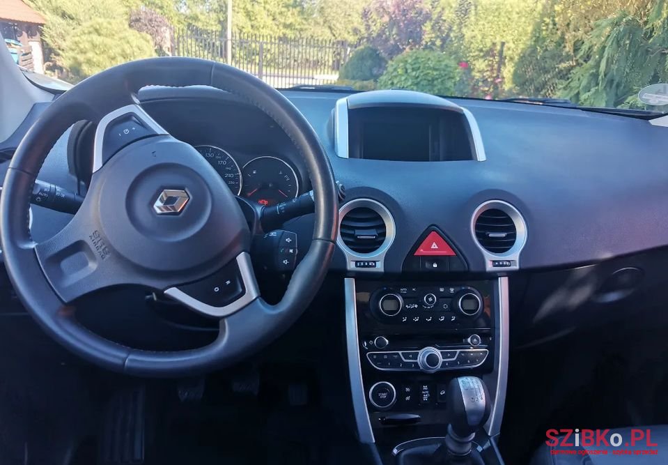 2011' Renault Koleos photo #5