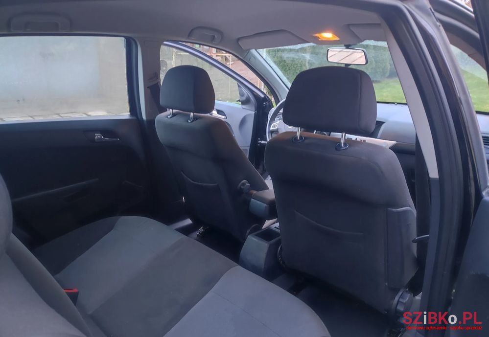 2010' Opel Astra Iii 1.4 photo #4