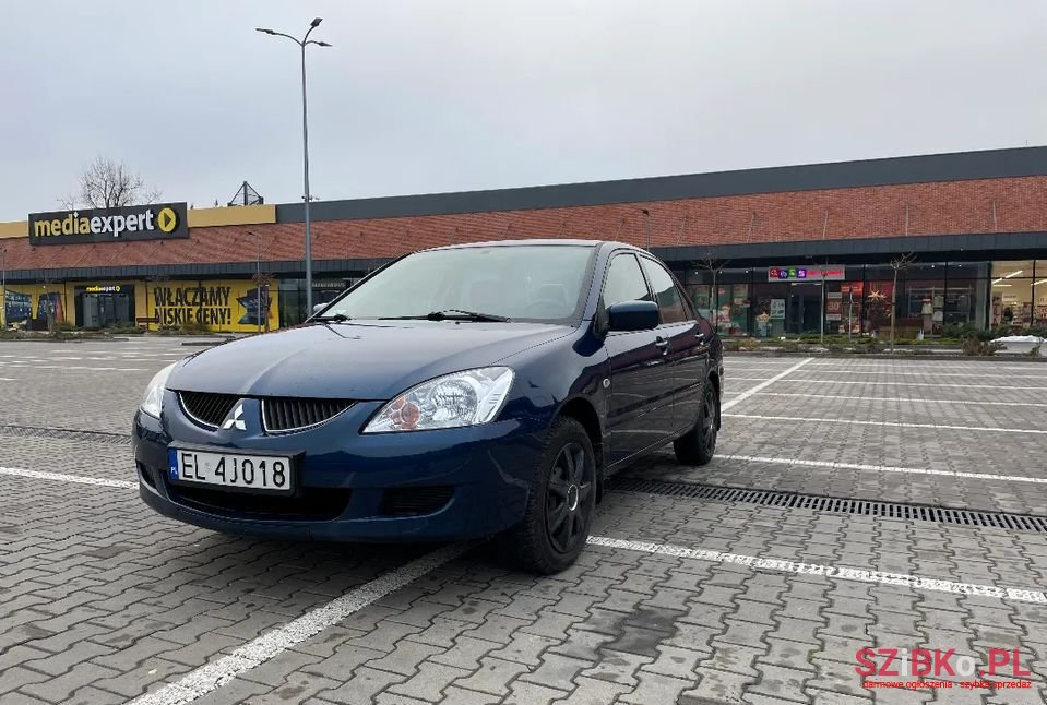 2003' Mitsubishi Lancer photo #1