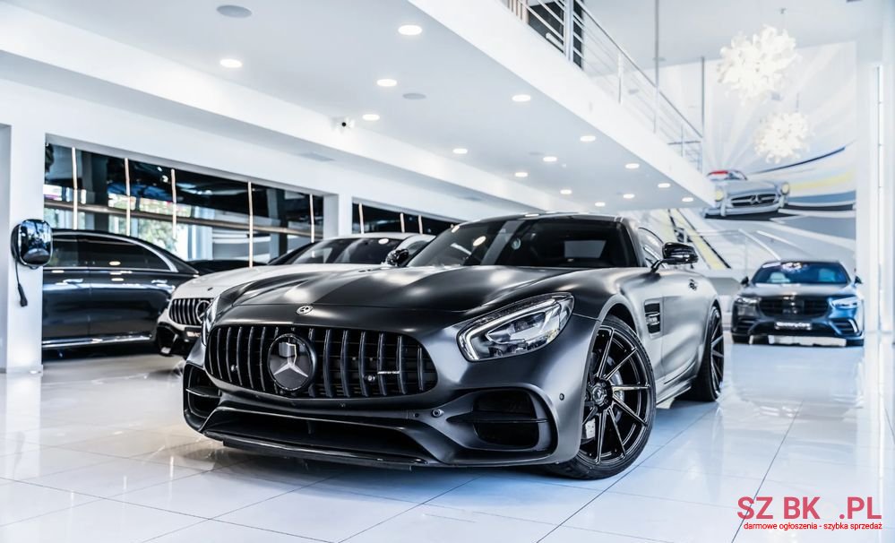 2017' Mercedes-Benz AMG GT photo #1
