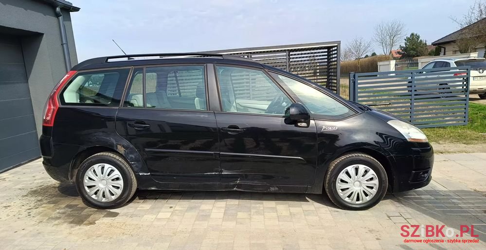 2010' Citroen C4 photo #4