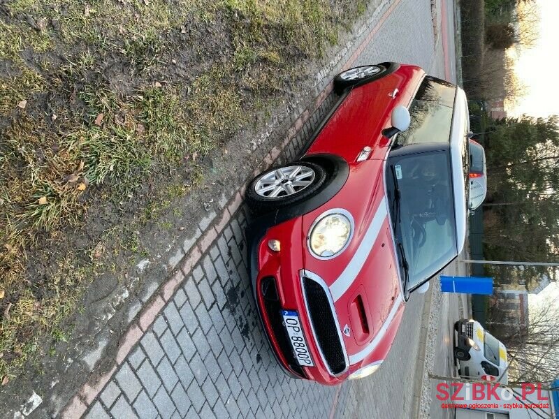 2011' MINI Cooper photo #3