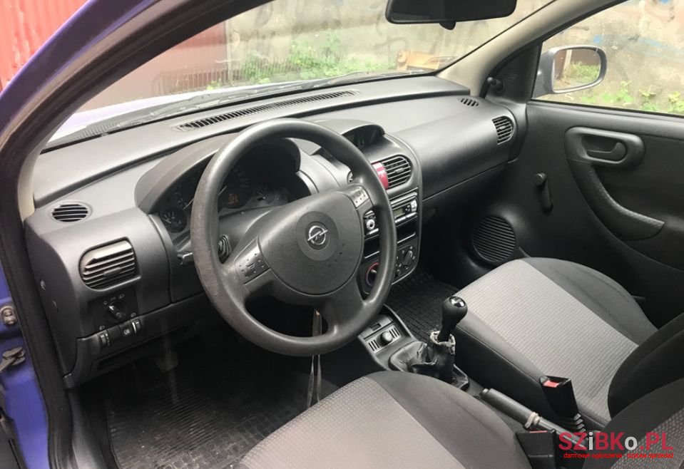 2005' Opel Corsa photo #5
