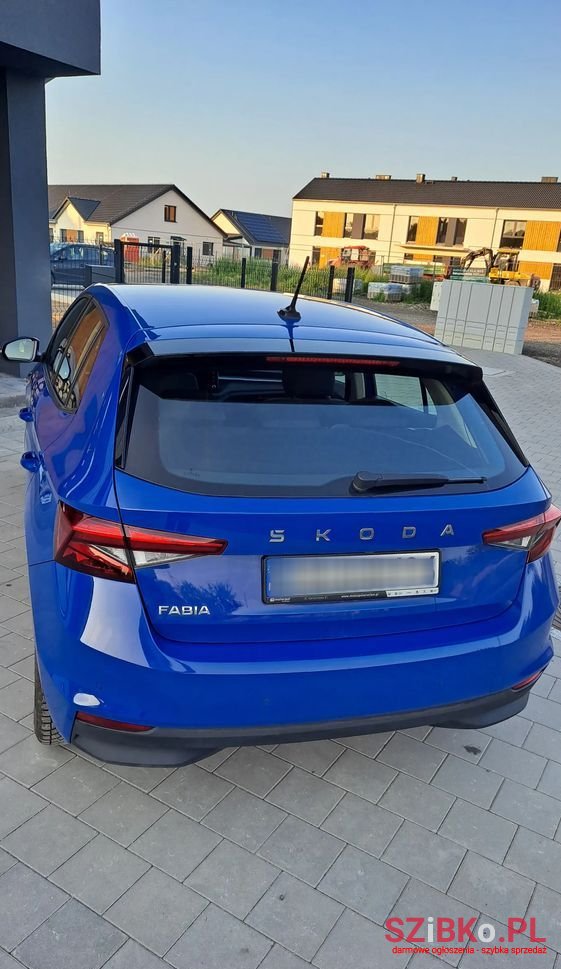 2024' Skoda Fabia 1.0 Tsi Selection photo #6