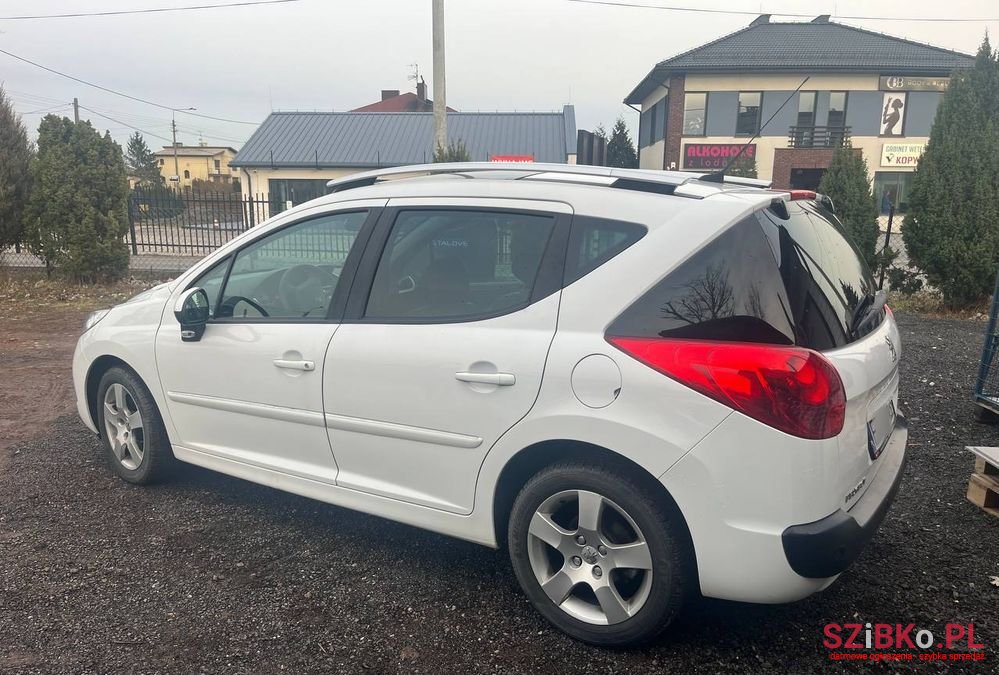 2011' Peugeot 207 1.6 Premium photo #6
