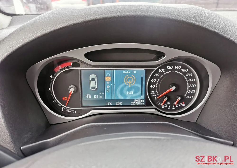 2009' Ford Mondeo 2.0 Tdci Ghia photo #6