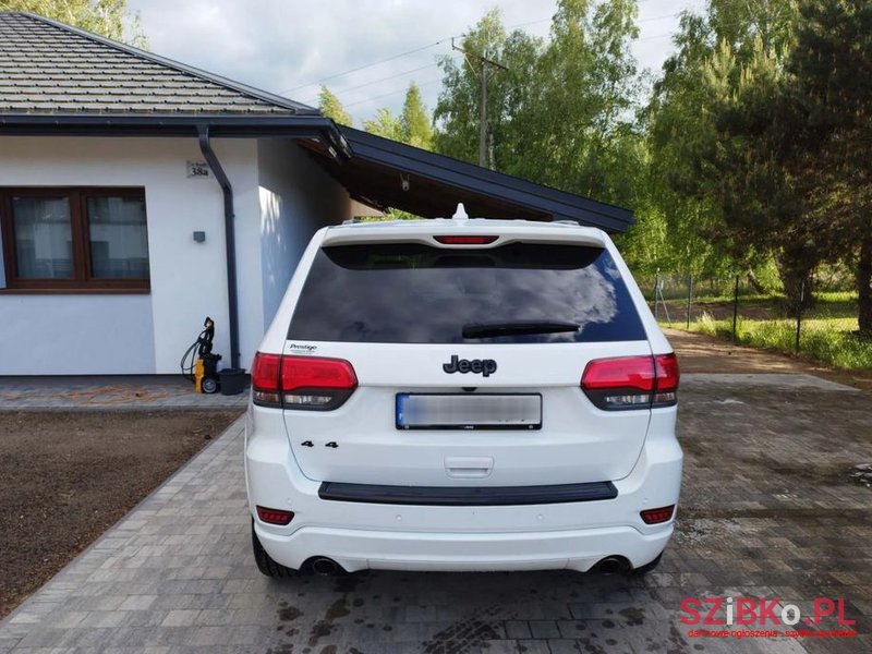 2015' Jeep Grand Cherokee 3.6 V6 Laredo photo #4
