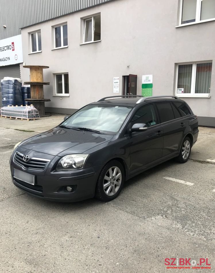 2007' Toyota Avensis 2.0 D-4D Sol photo #1