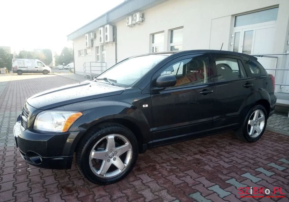 2008' Dodge Caliber 2.0 Crd Sxt photo #6