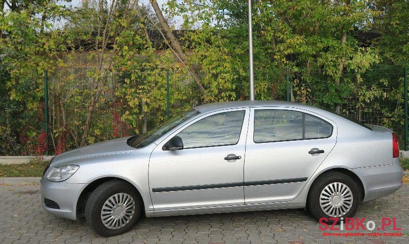 2009' Skoda Octavia photo #1