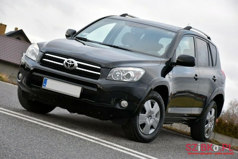 2008' Toyota RAV4 photo #1