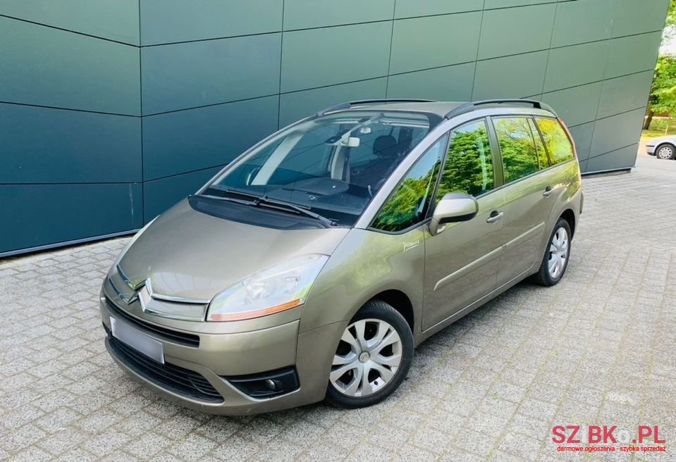 2007' Citroen C4 Grand Picasso photo #3
