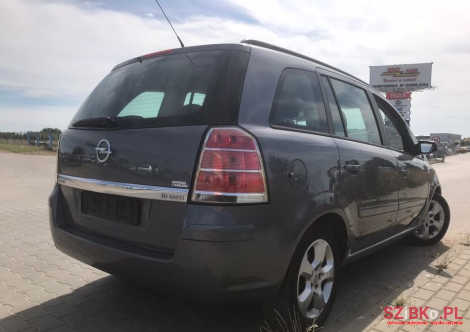 2006' Opel Zafira photo #4