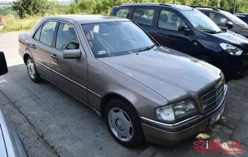1994' Mercedes-Benz Klasa C photo #1