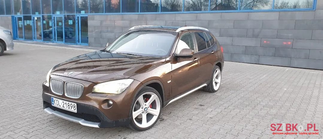 2011' BMW X1 photo #1