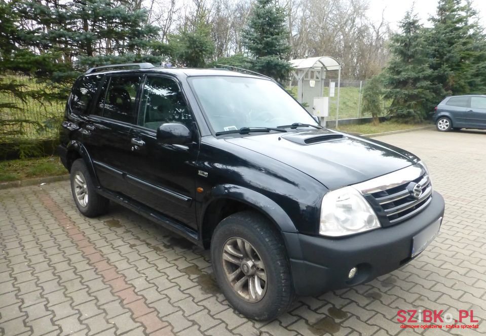 2004' Suzuki Xl7 photo #2
