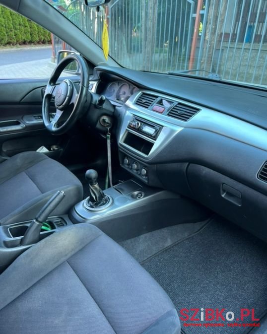2005' Mitsubishi Lancer Sport photo #6