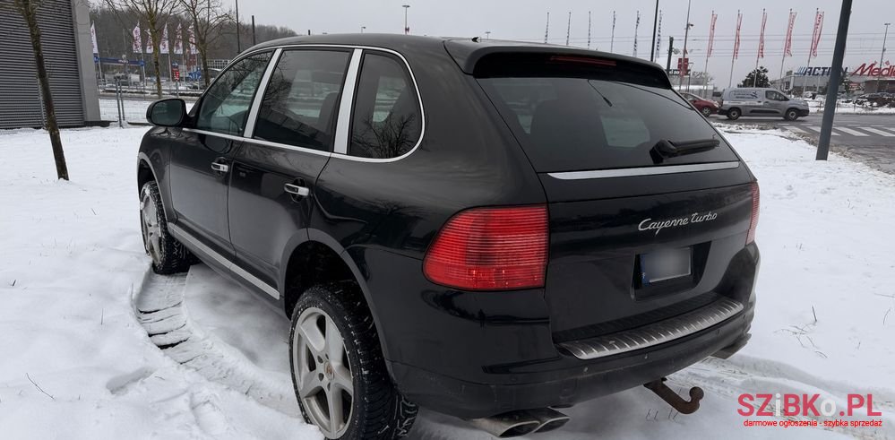 2004' Porsche Cayenne Turbo photo #4