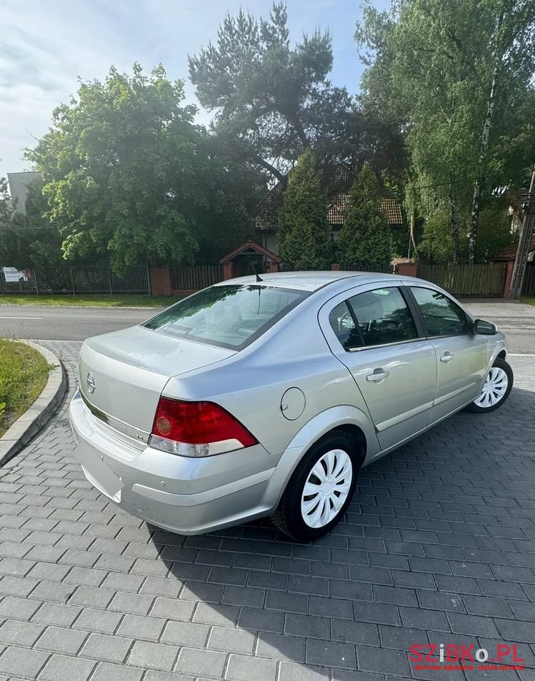 2008' Opel Astra Iii 1.6 Cosmo photo #3