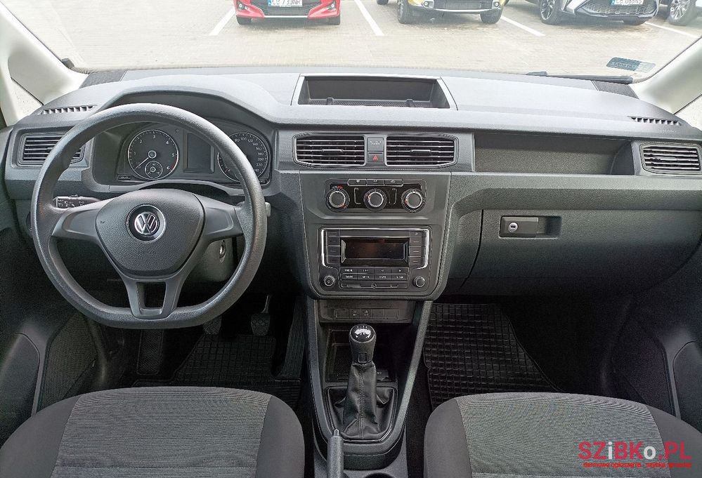 2015' Volkswagen Caddy photo #3