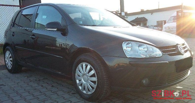 2007' Volkswagen Golf photo #1