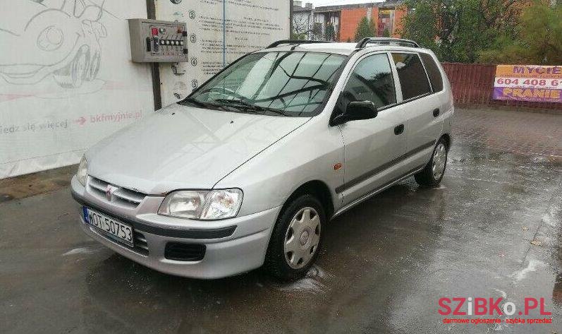 2001' Mitsubishi Space Star photo #1