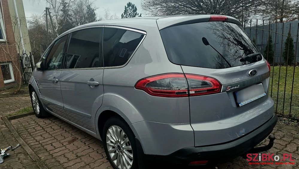 2011' Ford S-Max photo #5