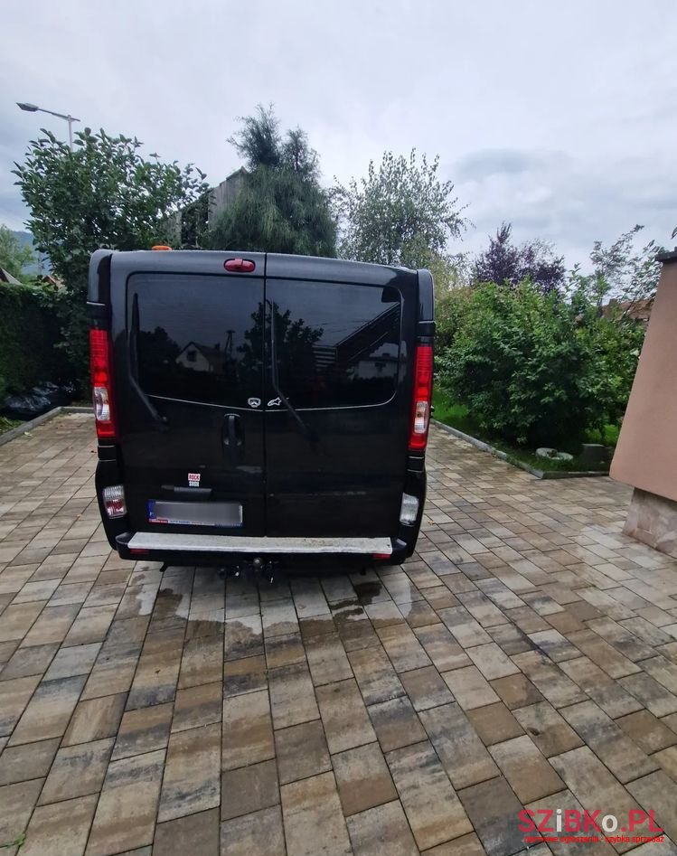 2010' Opel Vivaro 2.5 Cdti L2H1 photo #4