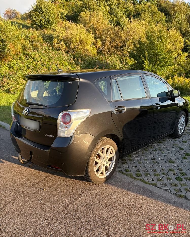 2009' Toyota Verso 1.8 Sol Plus 7Os photo #3