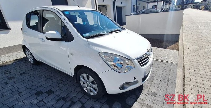 2010' Opel Agila 1.3 Cdti Enjoy photo #3