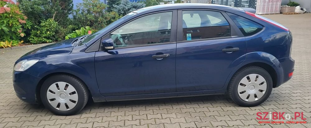 2011' Ford Focus photo #3