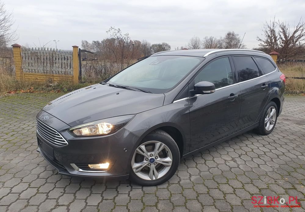 2015' Ford Focus photo #2