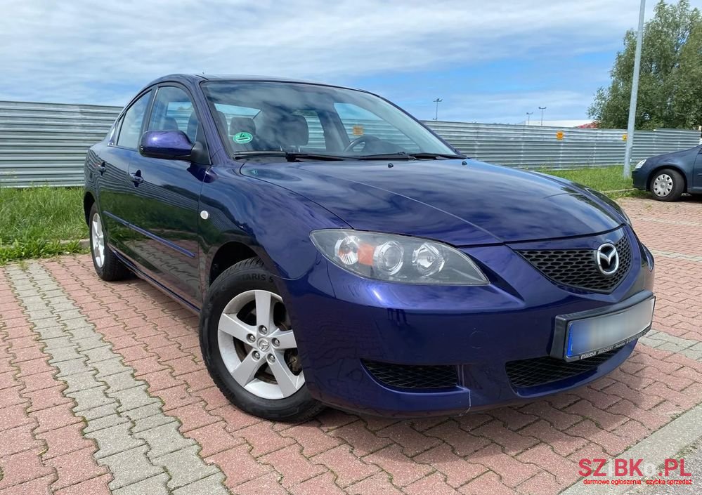 2005' Mazda 3 photo #1