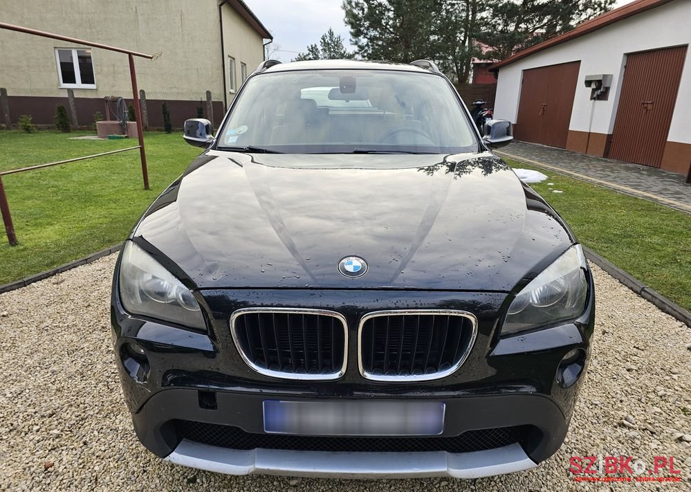 2011' BMW X1 Xdrive20D photo #2
