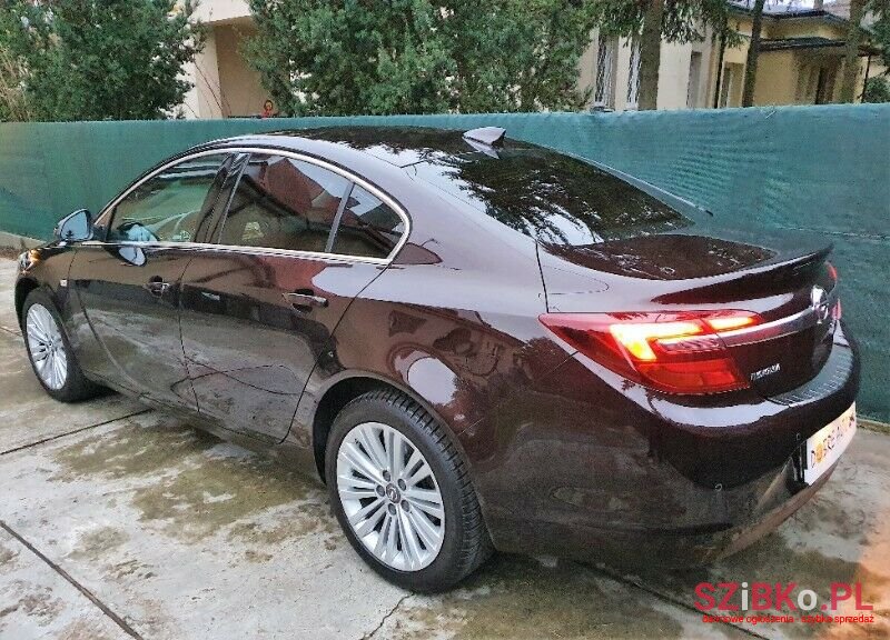 2016' Opel Insignia photo #3