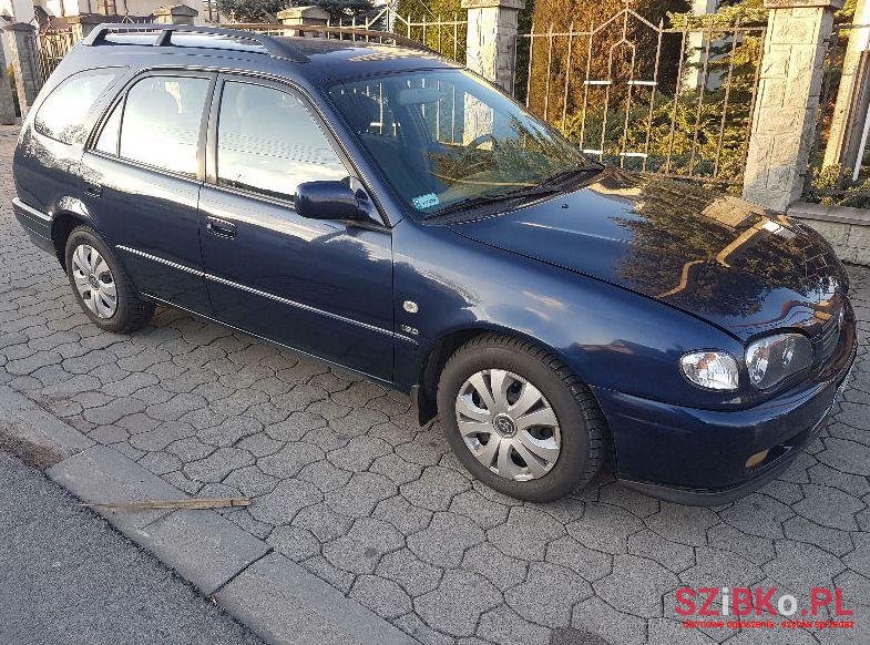 2001' Toyota Corolla photo #2