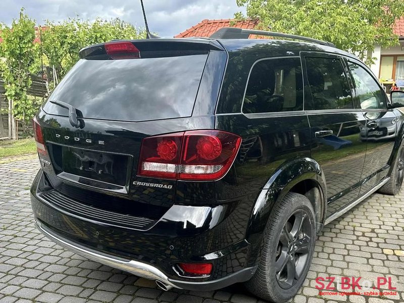 2019' Dodge Journey photo #4