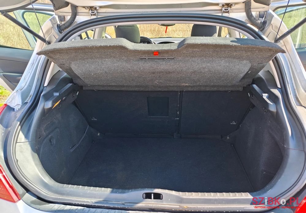 2008' Peugeot 308 photo #6