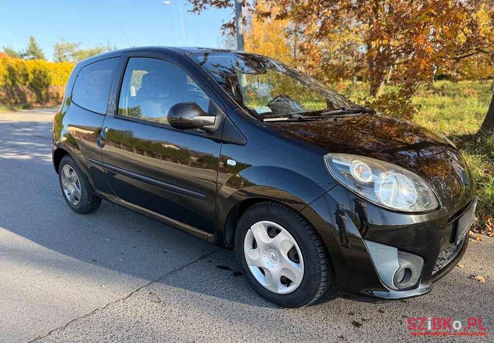 2008' Renault Twingo photo #2
