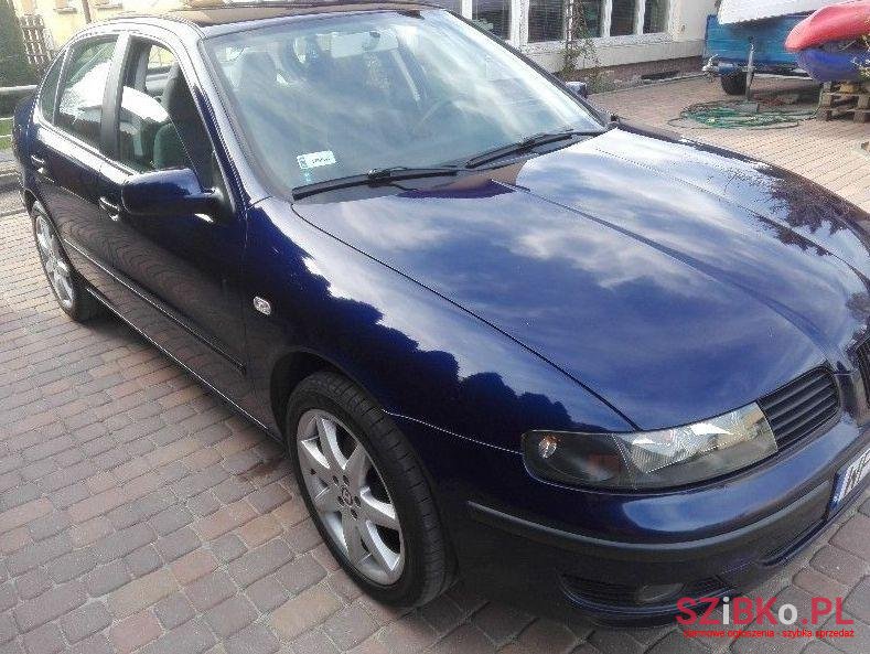 2001' SEAT Toledo photo #1