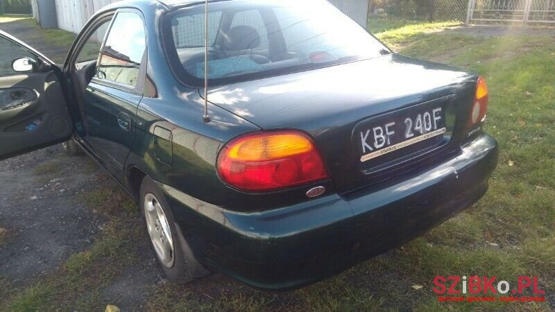 1999' Kia Sephia photo #5