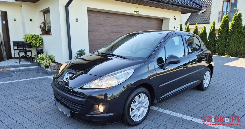 2011' Peugeot 207 1.4 Trendy photo #6