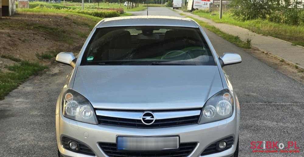 2006' Opel Astra Gtc 1.8 Cosmo photo #3