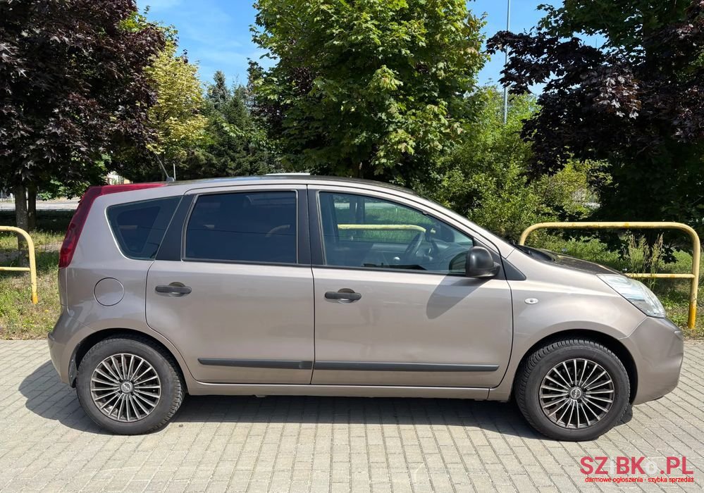 2011' Nissan Note 1.4 Visia photo #6